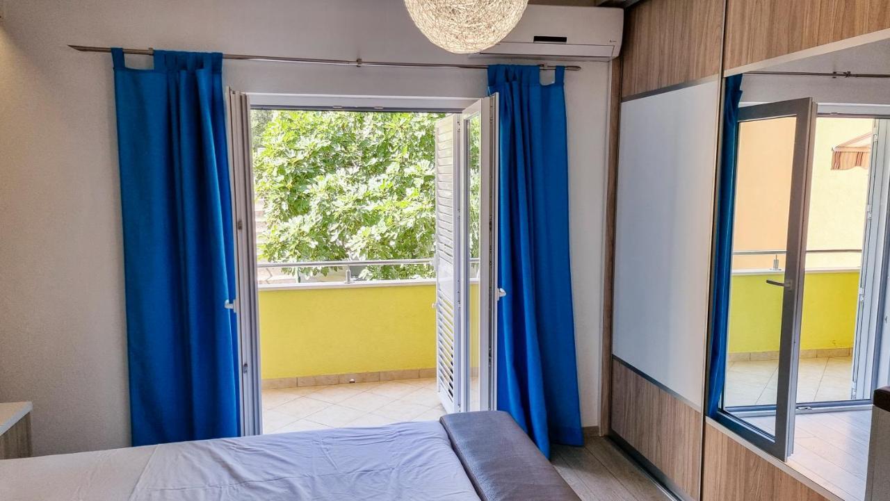 Deluxe Apartment F & M Тучепи Экстерьер фото