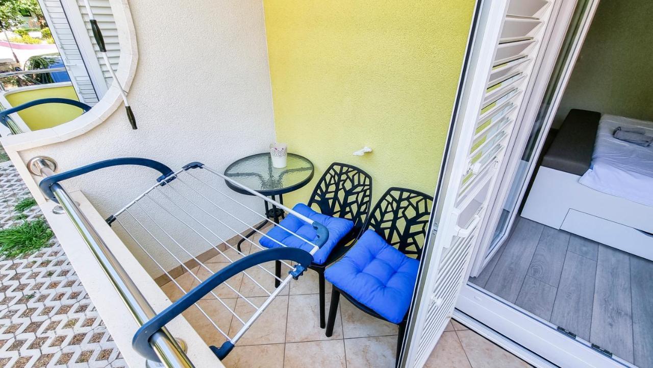 Deluxe Apartment F & M Тучепи Экстерьер фото