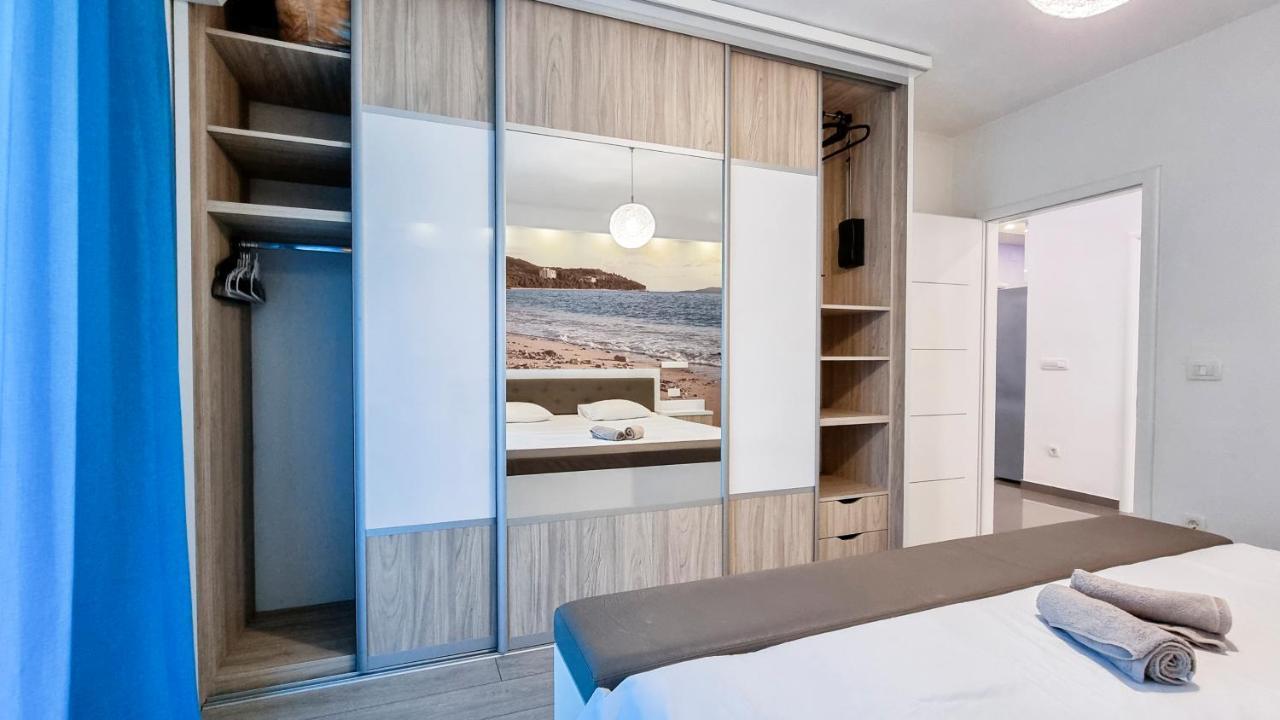Deluxe Apartment F & M Тучепи Экстерьер фото