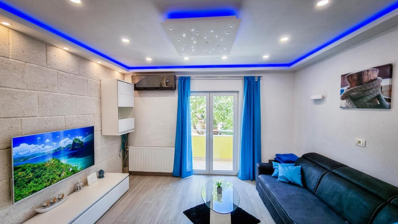 Deluxe Apartment F & M Тучепи Экстерьер фото