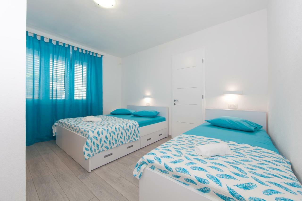 Deluxe Apartment F & M Тучепи Экстерьер фото